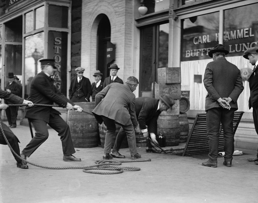Liquor Raid, 1923 #1 Photograph by Granger