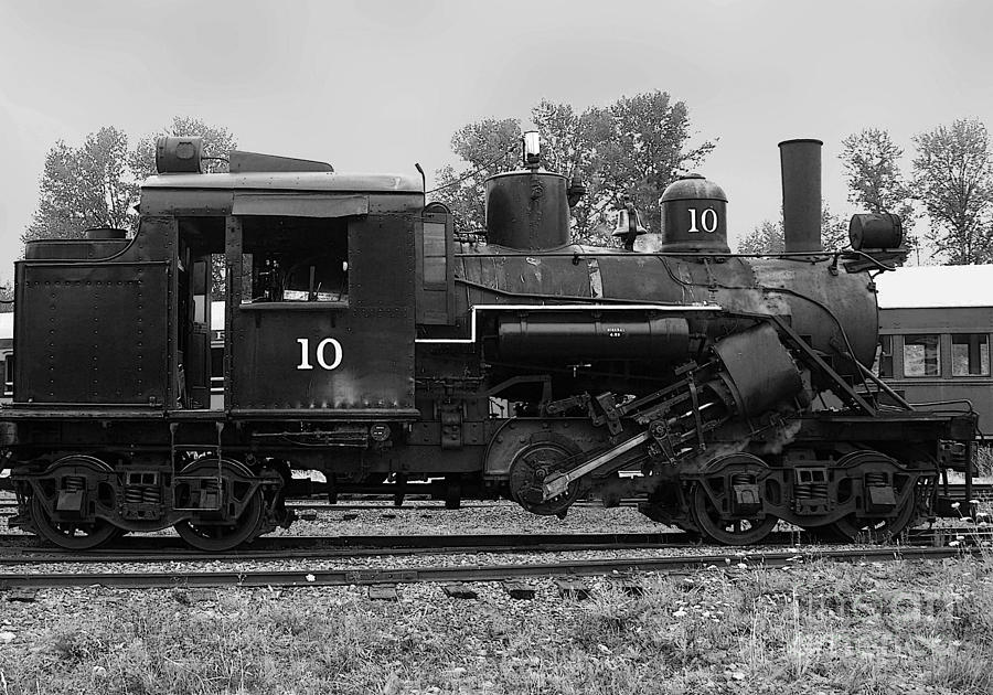 Locomotive #10 #1 Photograph by Charles Robinson