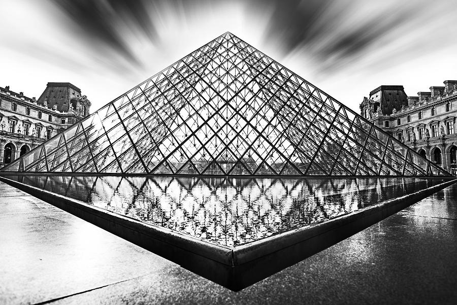Architecture Photograph - Louvre #1 by Ivan Vukelic