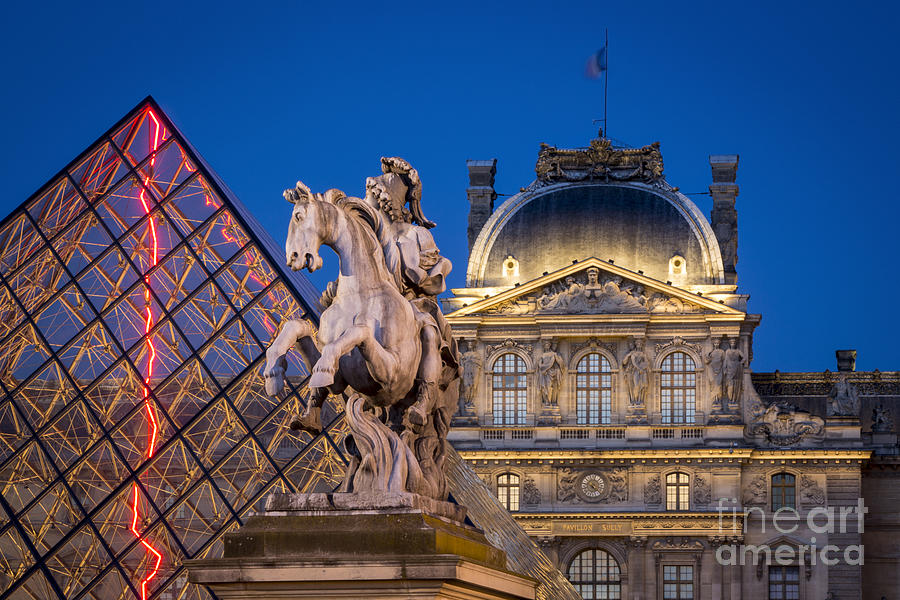 Louvre Twilight #1 Photograph by Brian Jannsen