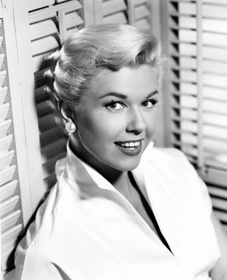 Movie Photograph - Lucky Me, Doris Day, 1954 #1 by Everett