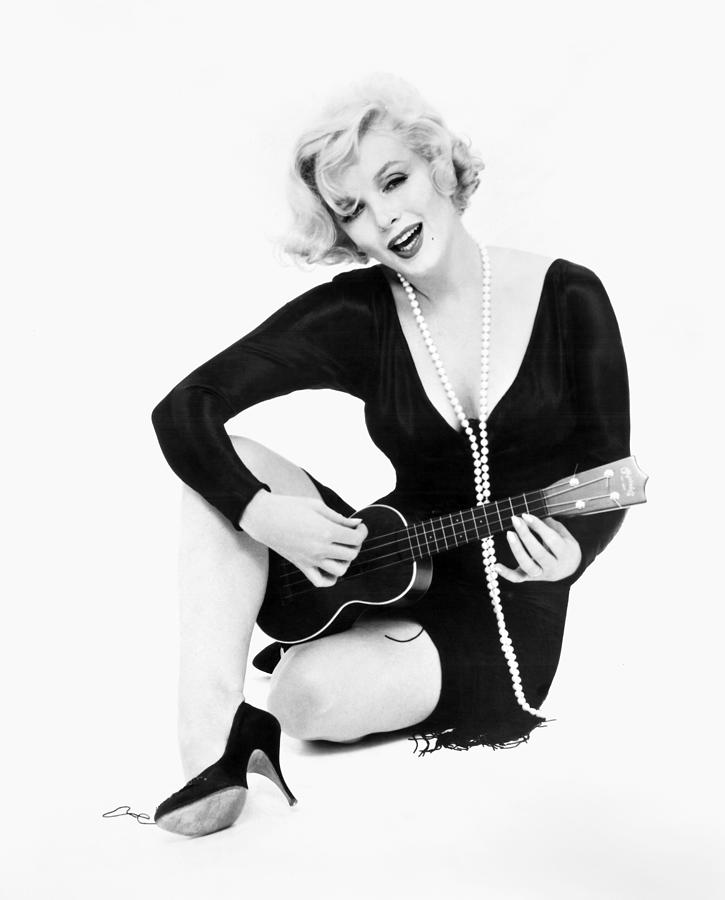 Marilyn Monroe #17 Photograph by Granger