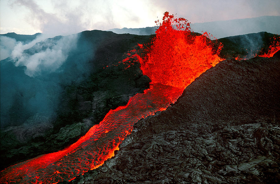 Mauna Loa Eruption #1 Photograph by Phil Degginger
