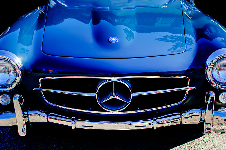 Mercedes-Benz 190SL Grille Emblem #1 Photograph by Jill Reger