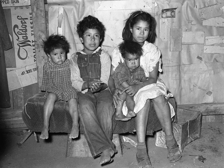 Mexican Children, 1939 Photograph by Granger - Pixels