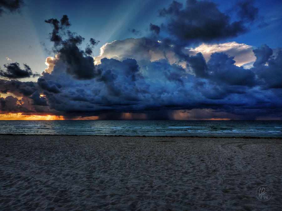 Miami - South Beach Morning 002 Photograph by Lance Vaughn