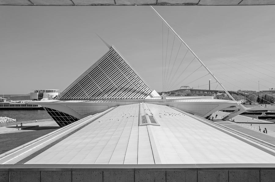 Milwaukee Art Museum Black and White #1 Photograph by Susan McMenamin