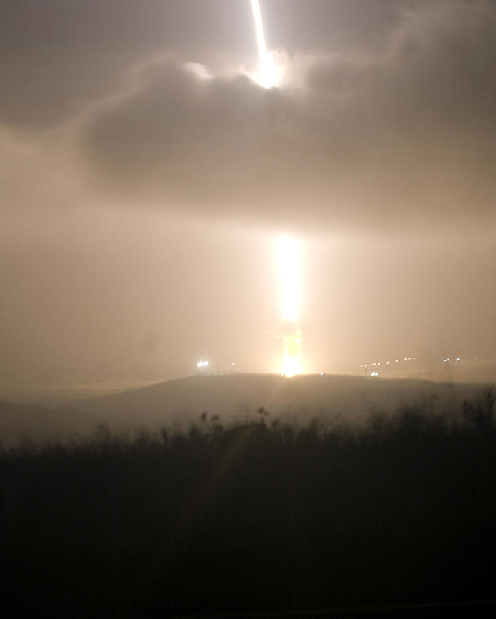 Minuteman IIi Missile Test #1 Photograph by Science Source