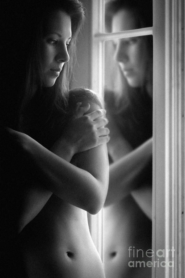 Black And White Photograph - Mirrored Nude #1 by Jochen Schoenfeld