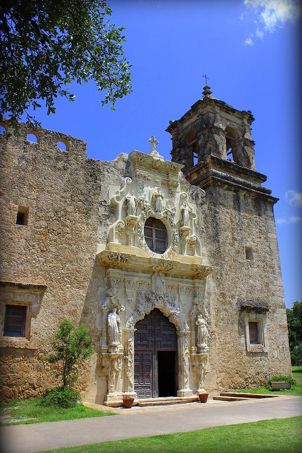 San Antonio Photograph - Mission San Jose - Church #1 by Beth Vincent