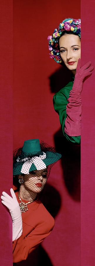 Models Wearing Hats #1 Photograph by John Rawlings