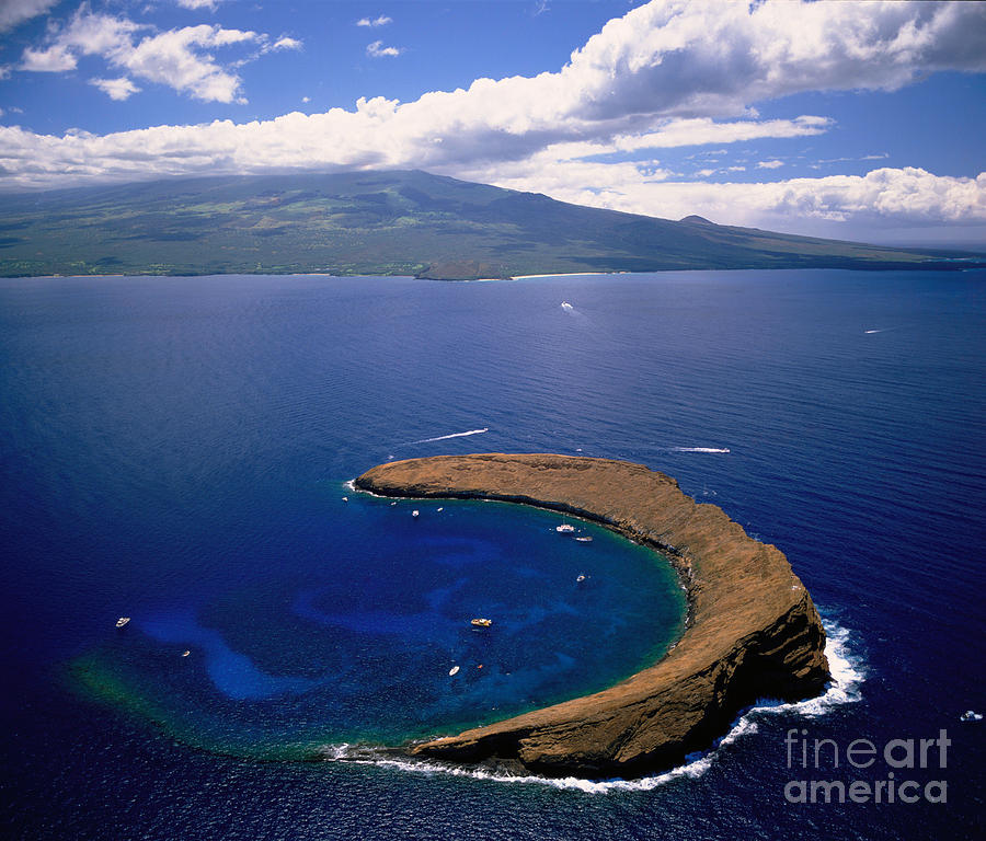 Molokini Island, Maui, Hawaii #1 Photograph by Douglas Peebles