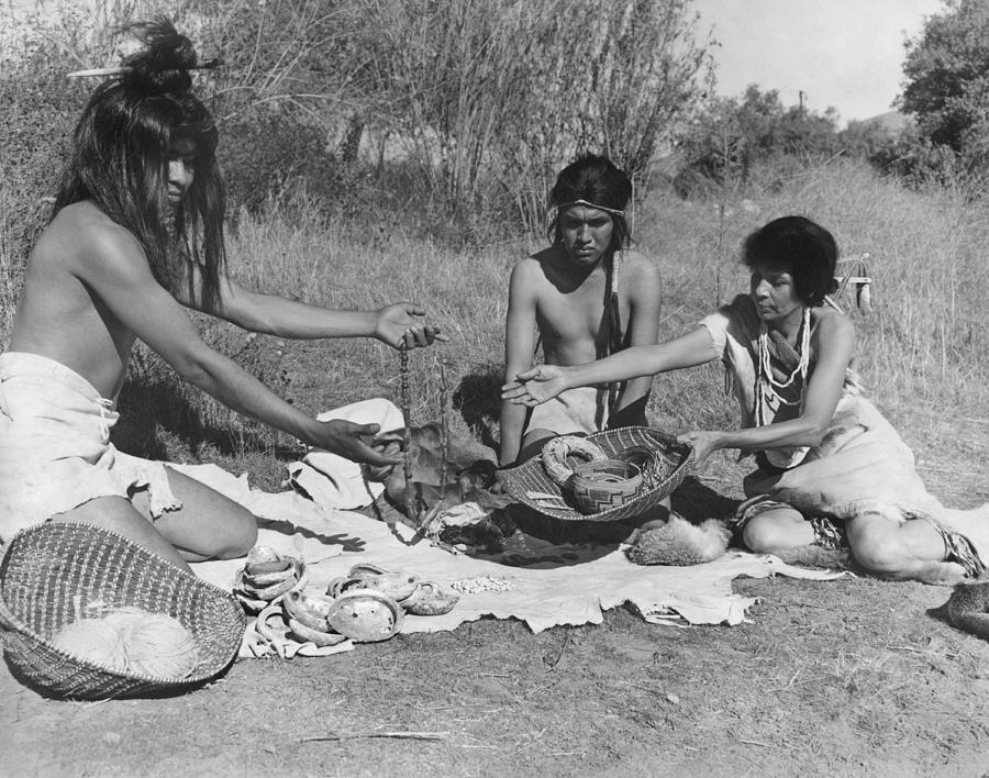 Native American Traders Photograph by Underwood Archives Onia