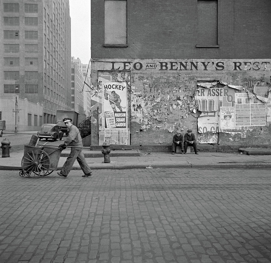 New York City, 1943 Photograph By Granger | Fine Art America