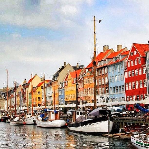 Nyhavn Photograph - Nyhavn - Copenhagen by Luisa Azzolini Nyhavn Photograph - Nyhavn - Copenhagen by Luisa Azzolini