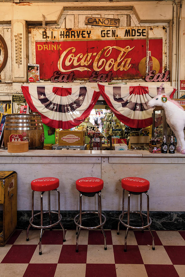 COCA-COLA Classic Soda Fountain Sculptures And Display