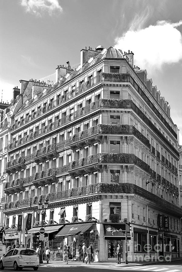 Paris Architecture #1 Photograph by Ivy Ho