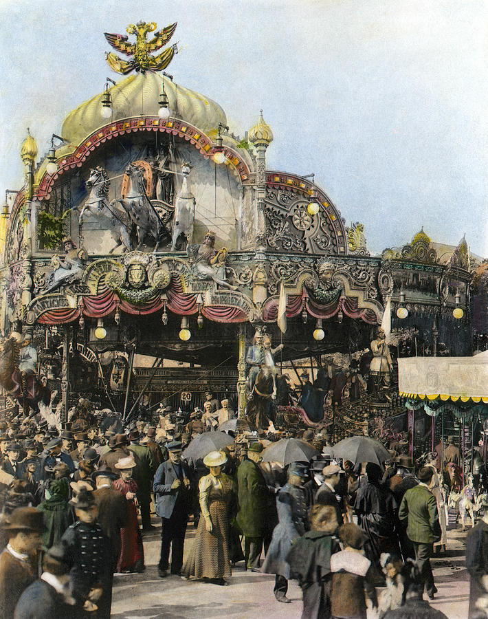 Paris Exposition, 1900 #1 Photograph by Granger