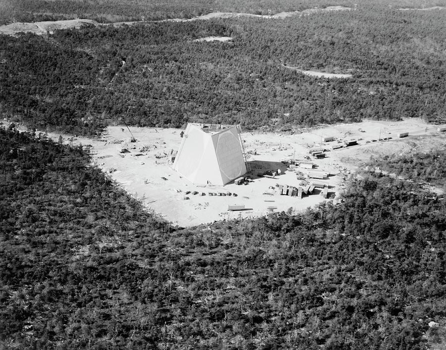 Early Warning System Photograph - Pave Paws Nuclear Early-warning System #1 by Library Of Congress/science Photo Library