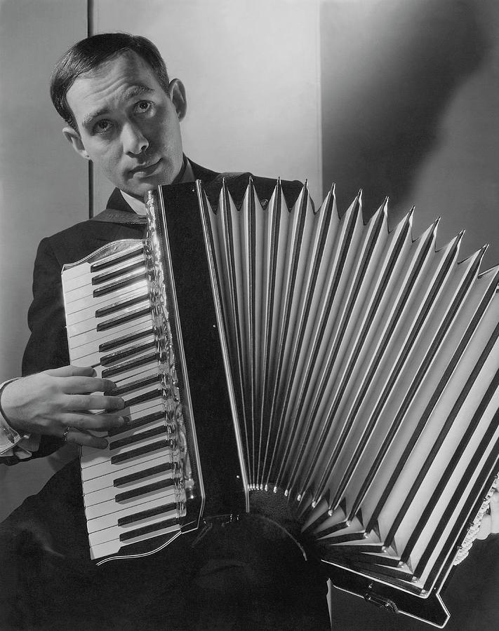 Phil Baker With An Accordion #1 Photograph by Edward Steichen