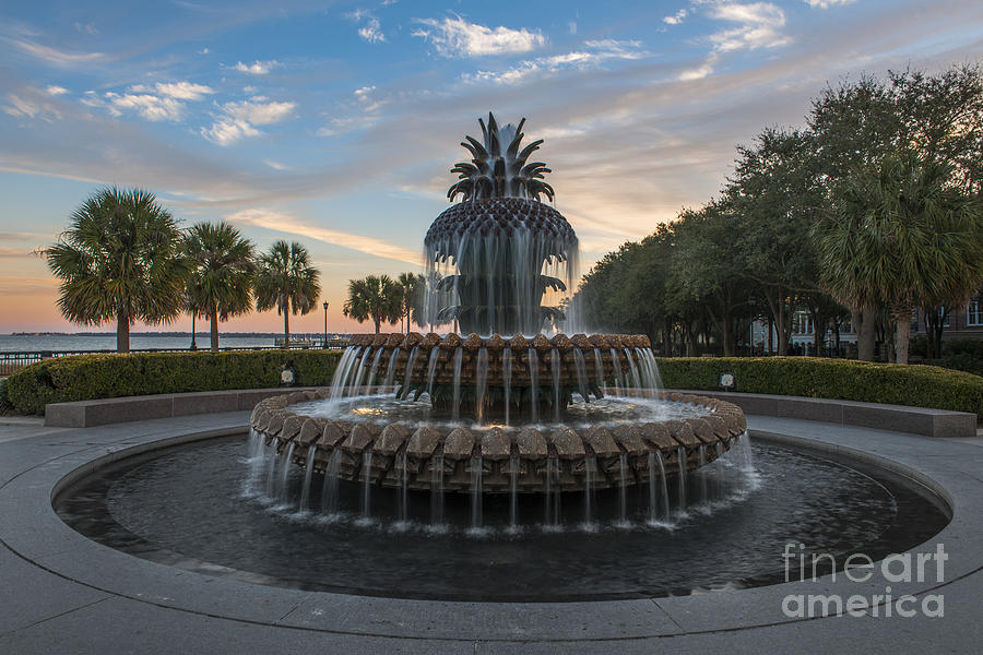 Waterfront Park Sunset Photograph by Dale Powell