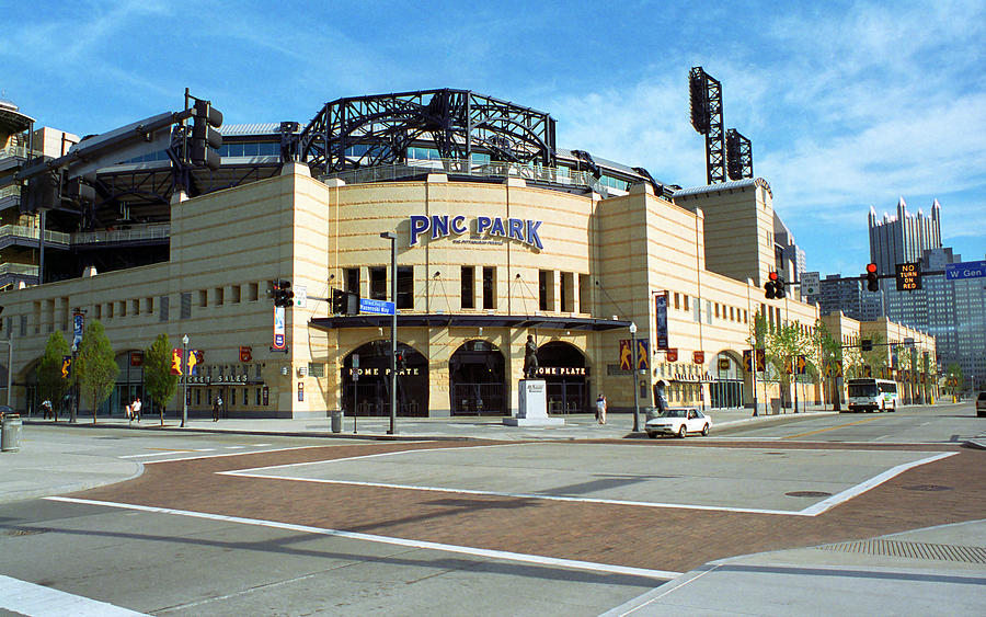 PNC Park - Pittsburgh Pirates #1 Photograph by Frank Romeo