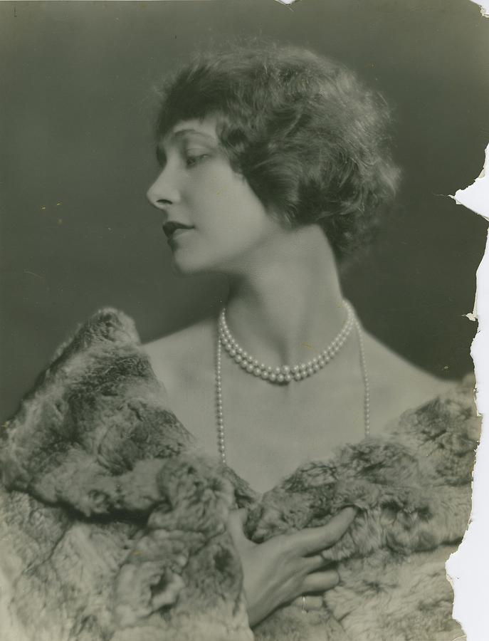 Portrait Of Elsie Ferguson Photograph by Nickolas Muray
