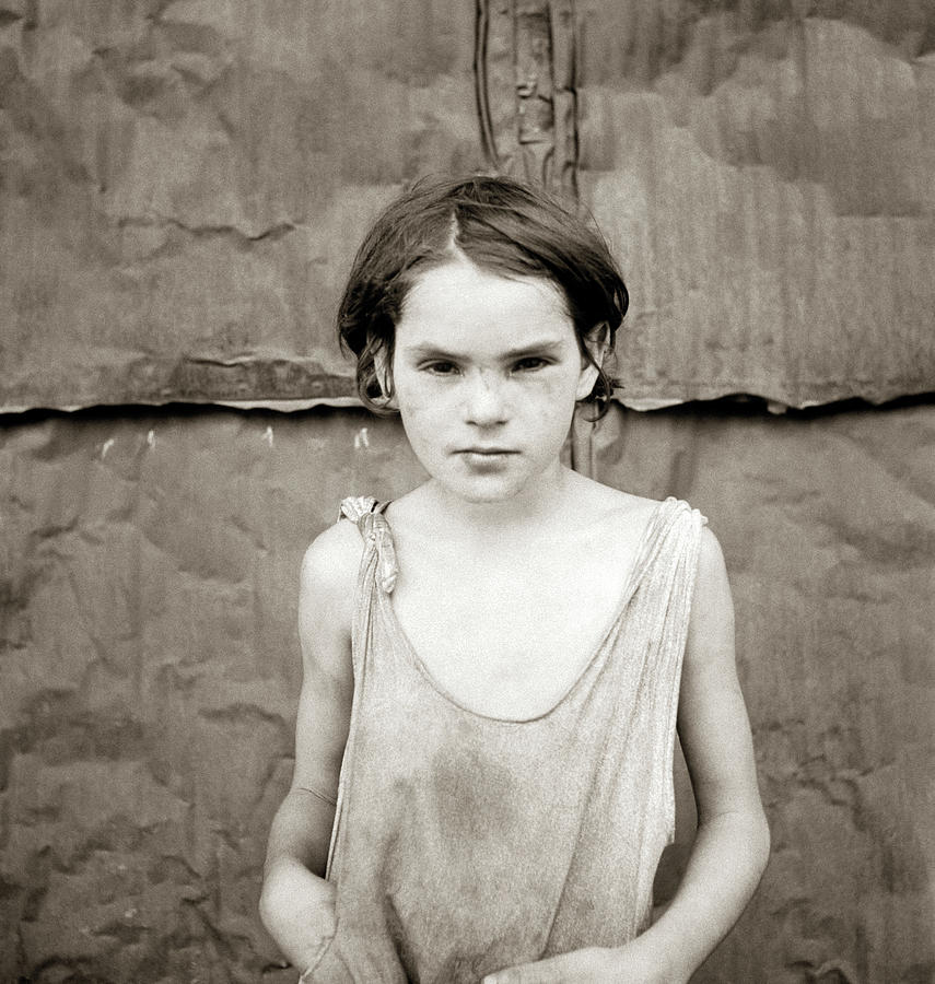 Poverty Girl, 1936 #1 Photograph by Granger