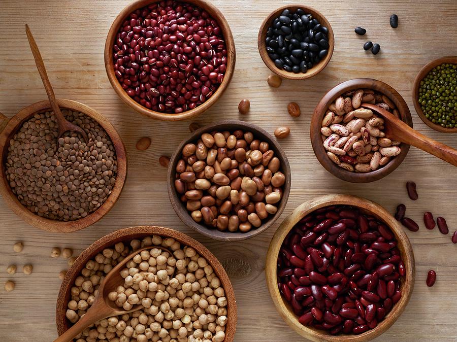 Pulses In Wooden Bowls Photograph by Science Photo Library - Fine Art ...