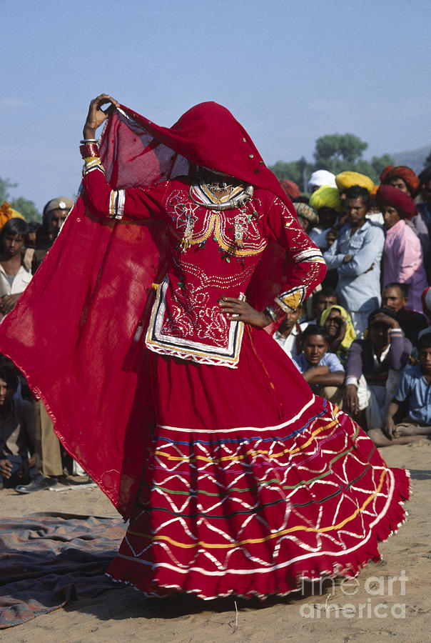 Rajasthani Dancer - Pushkar India #1 Photograph by Craig Lovell