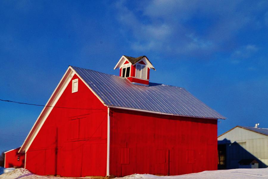 Red  Barn #1 Photograph by Daniel Thompson