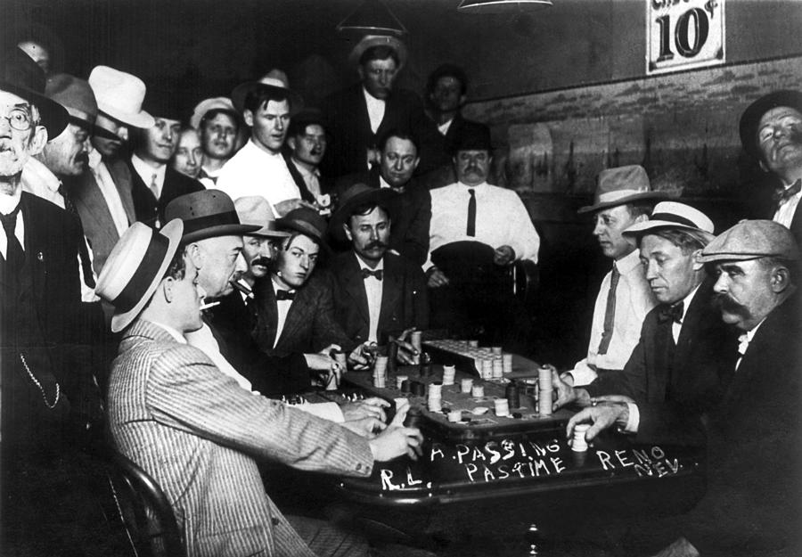 Reno Gambling, 1910 #3 Photograph by Granger
