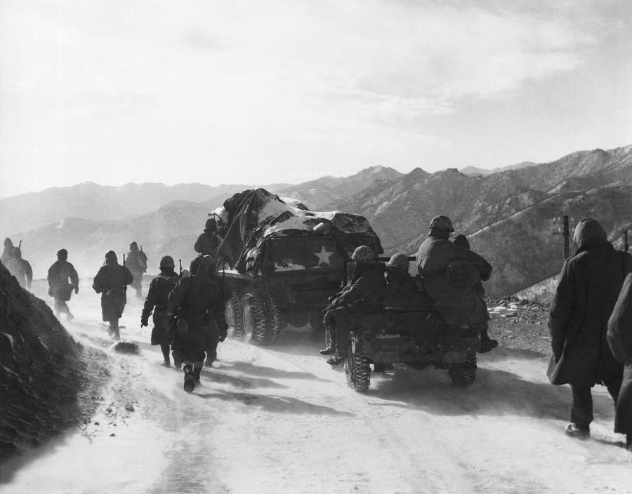 Black And White Photograph - Retreat From Chosin Reservoir #2 by Underwood Archives