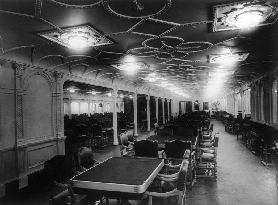 Rms Olympic, C1911 Photograph by Granger - Fine Art America