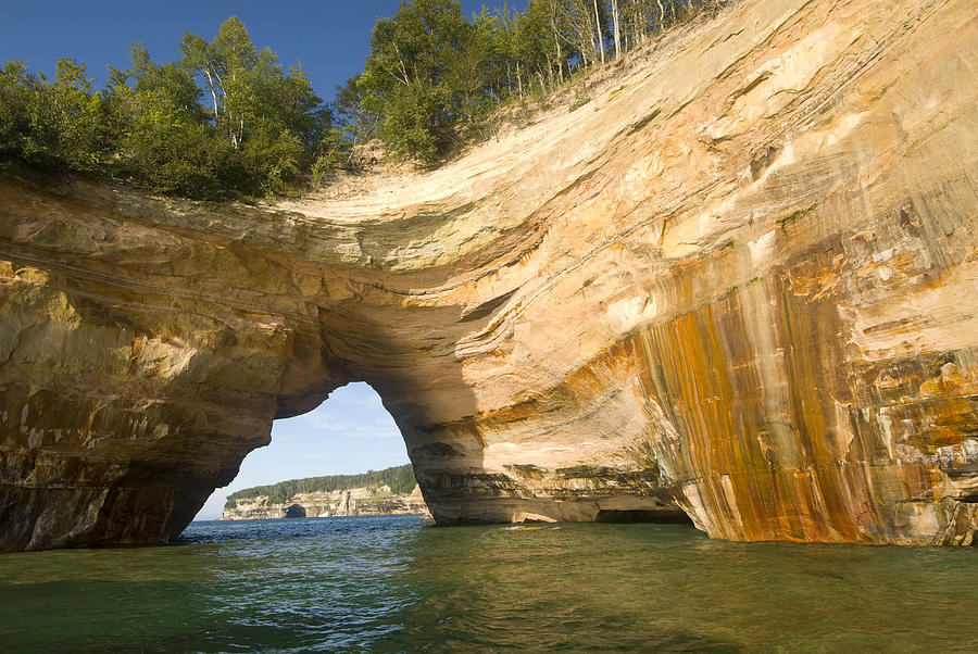 Steve Gettle Photograph - Rock Arch Pictured Rocks National #1 by Steve Gettle