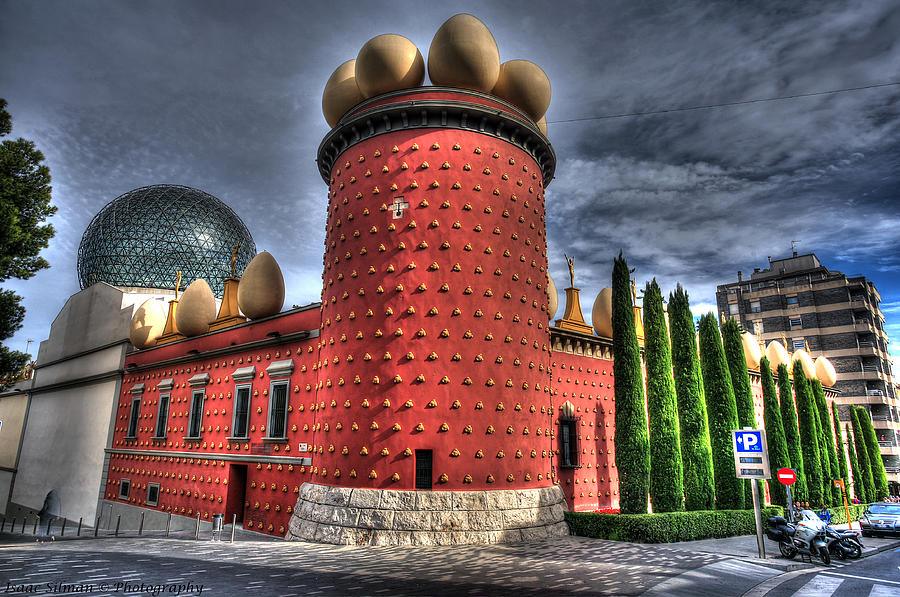 Barcelona Photograph - Salvador Dali Museum #1 by Isaac Silman