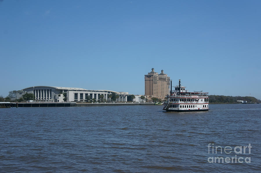 Savannah riverboat tour #1 Photograph by Ules Barnwell