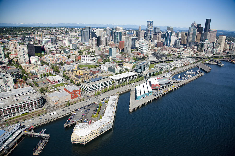 Waterfront перевод. Сити Скайлайн Сиэтл. Waterfront Seattle. Вашингтон-Харбор. Grand Kingsgate Waterfront.