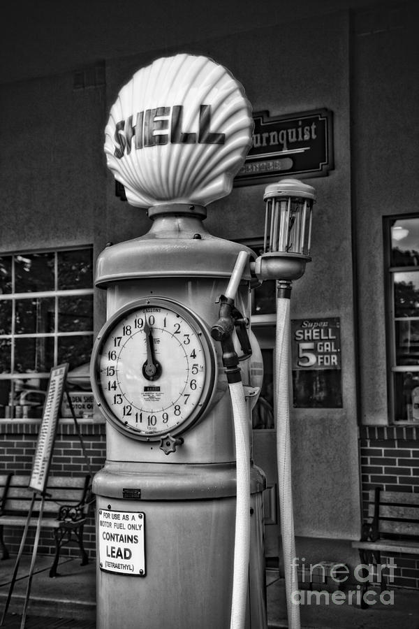 Shell Gas Pump #2 Photograph by Timothy Hacker