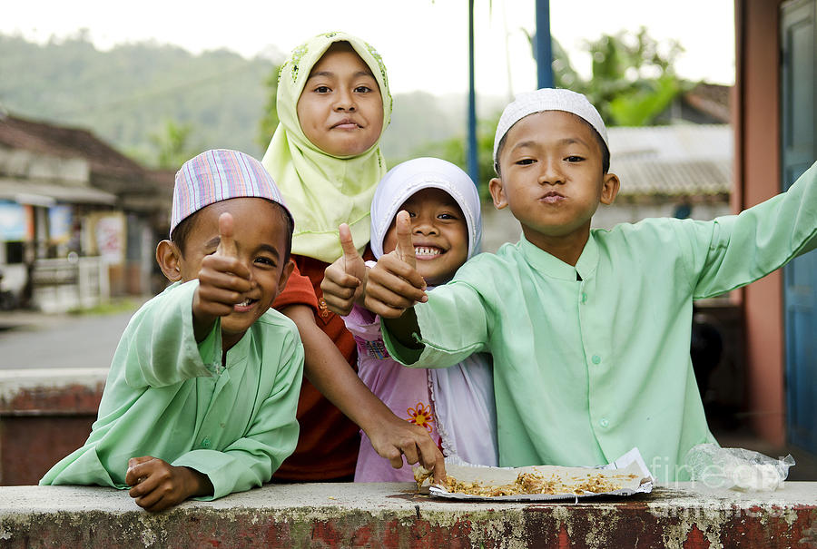 Smiling Muslim  Children In Bali Indonesia  Photograph by JM 