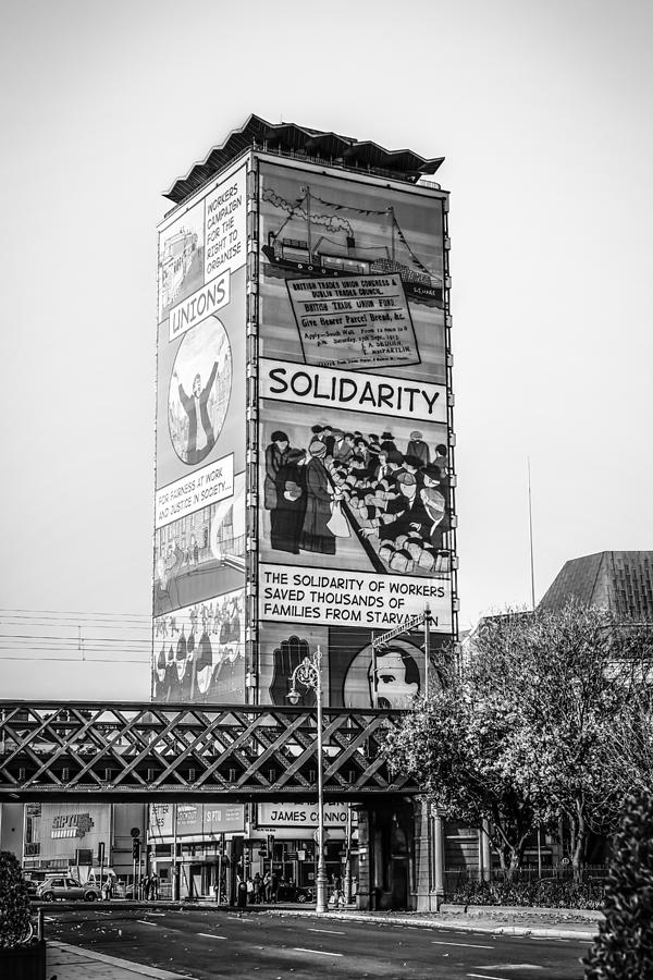 Solidarity Tower #1 Photograph by Chris Smith