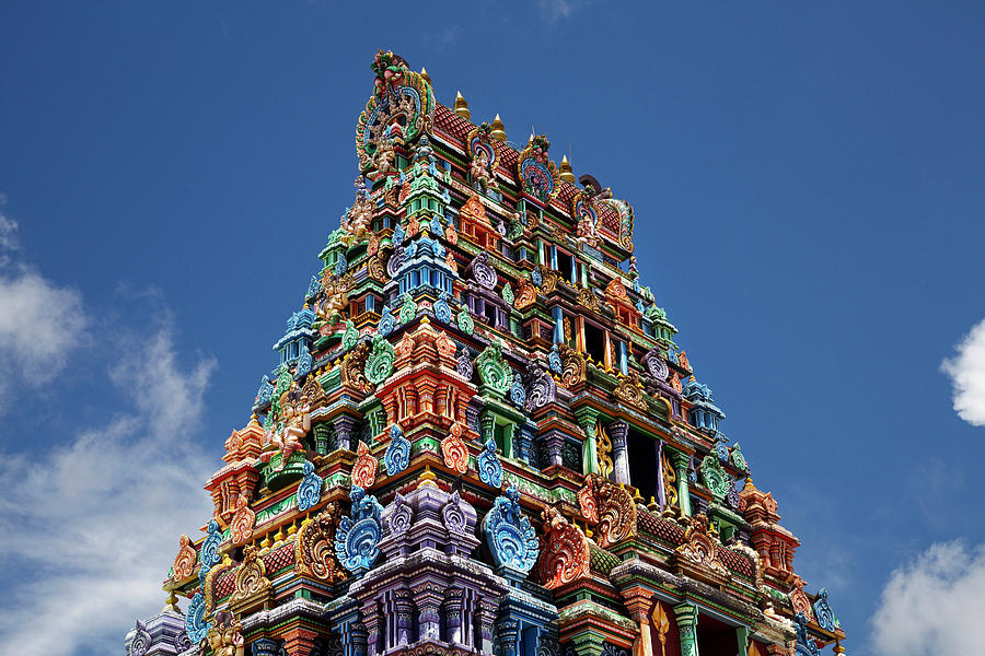 Sri Siva Subramaniya Swami Temple Photograph by David Wall - Fine Art ...