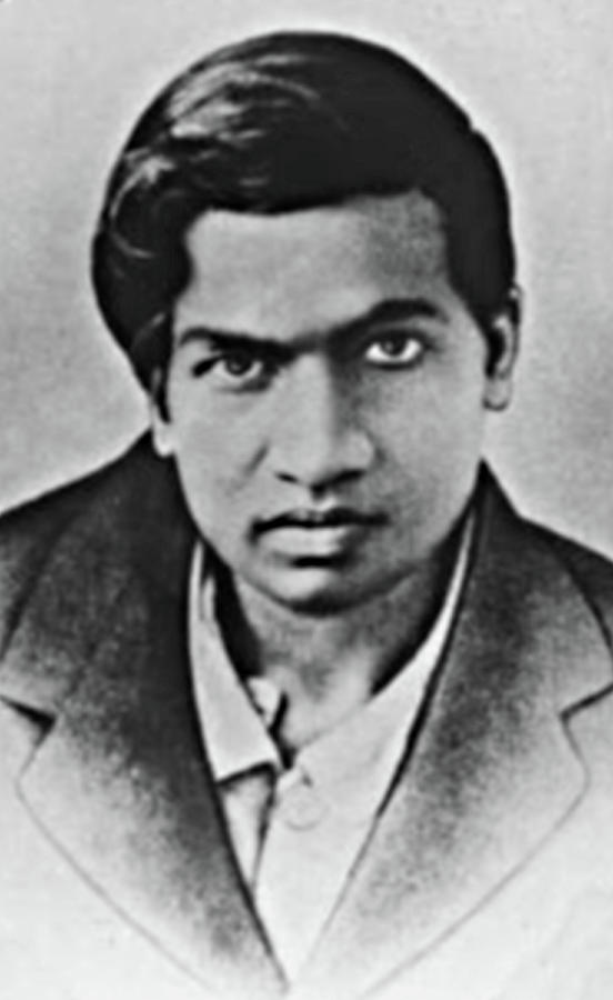 Srinivasa Iyengar Ramanujan, Indian #1 Photograph by Science Source