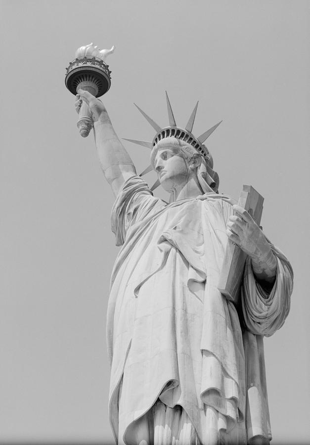Statue Of Liberty, 2009 #1 Photograph by Granger