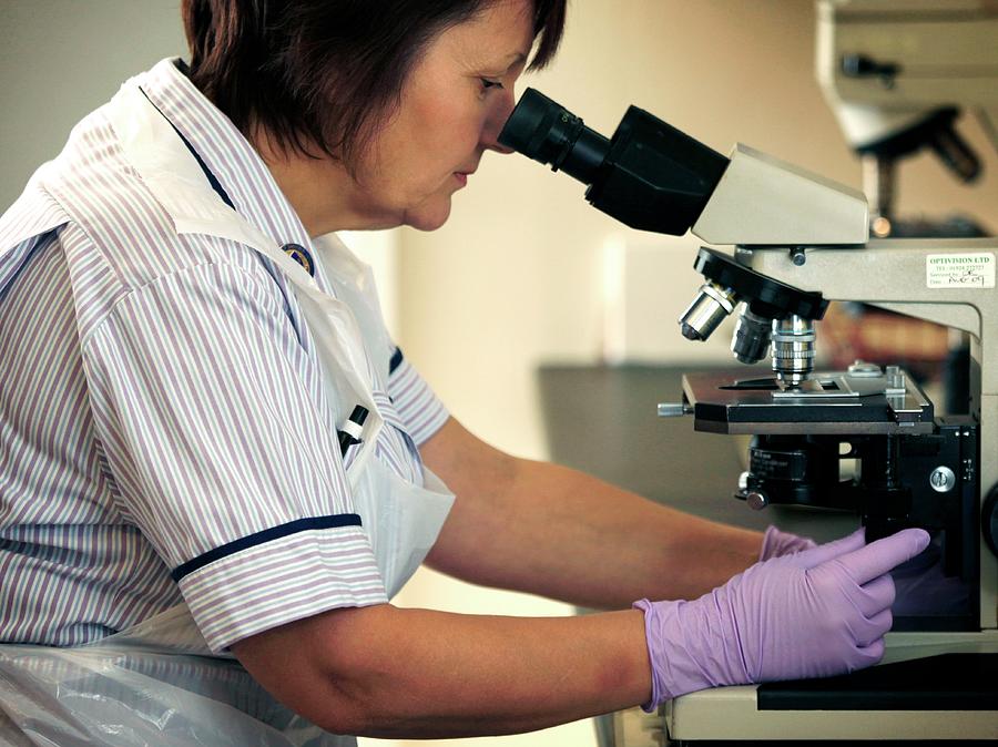 Sti Testing 1 by Doncaster And Bassetlaw Hospitals science Photo Library