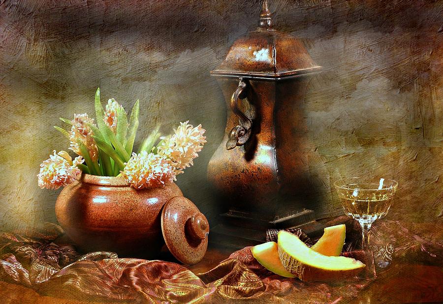 Still Life Photograph - Style Classic by Diana Angstadt