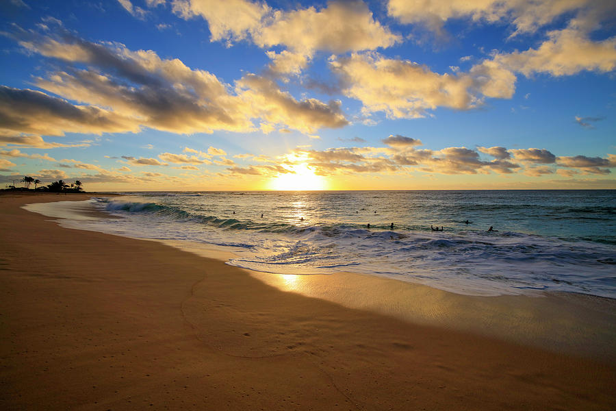 Sunrise Sandy Beach Park Kai Oahu Photograph by Douglas Peebles