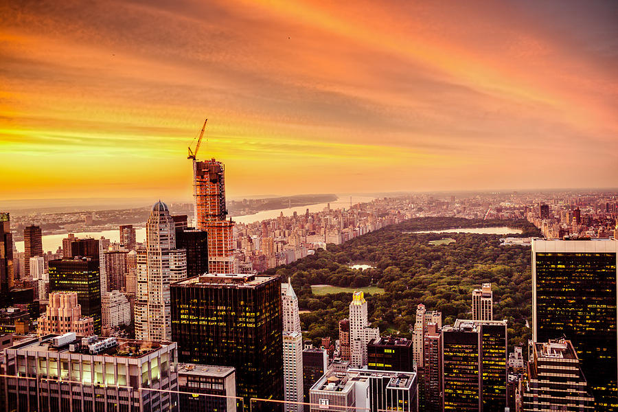 Sunset Over Central Park and the New York City Skyline Photograph by ...