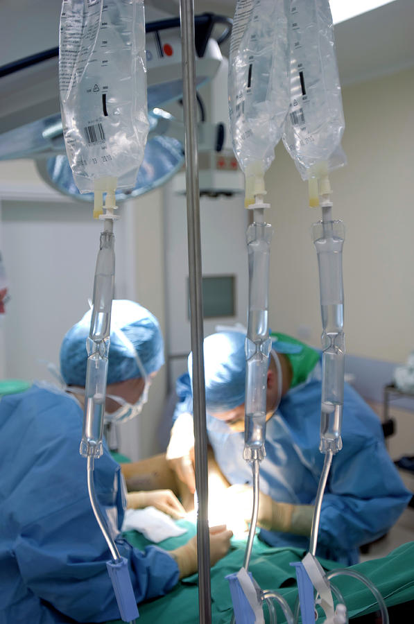 Surgeons Operating Photograph By Jim Varney Science Photo Library Fine Art America