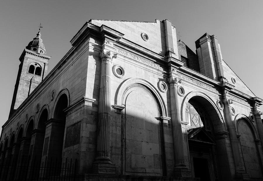 Black And White Photograph - Tempio Malatestiano in Rimini Italy  #1 by AM FineArtPrints